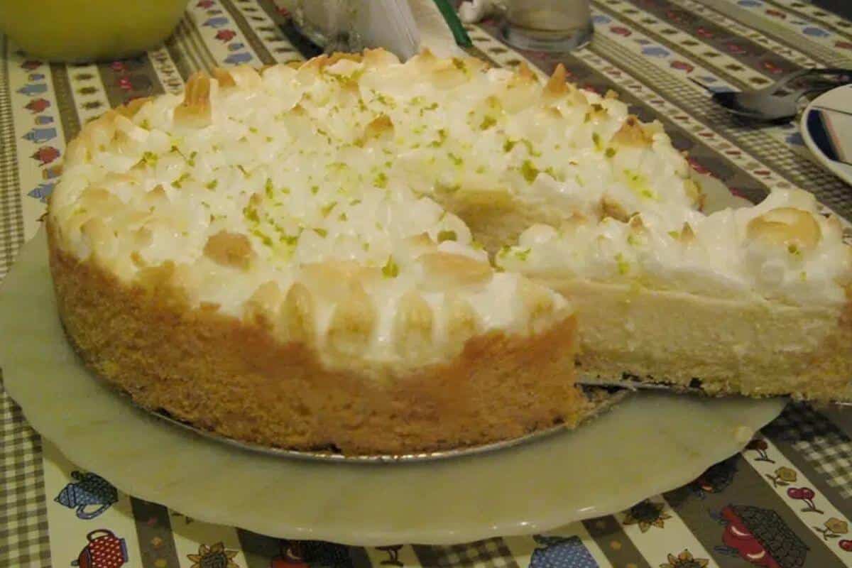 Torta De Lim O Bem F Cil Recheio De Mousse Fica Super Refrescante E