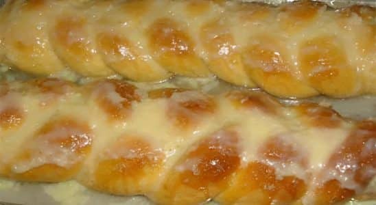 Rosca Doce De Leite Condensado Com Coco