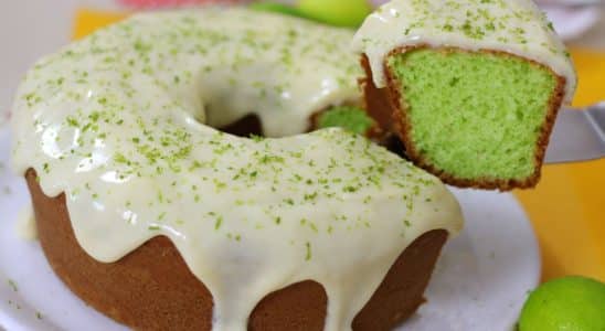 Bolo De Limão Verde Com Gelatina De Limão