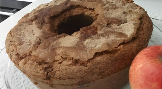 Bolo De Maçã Com Canela