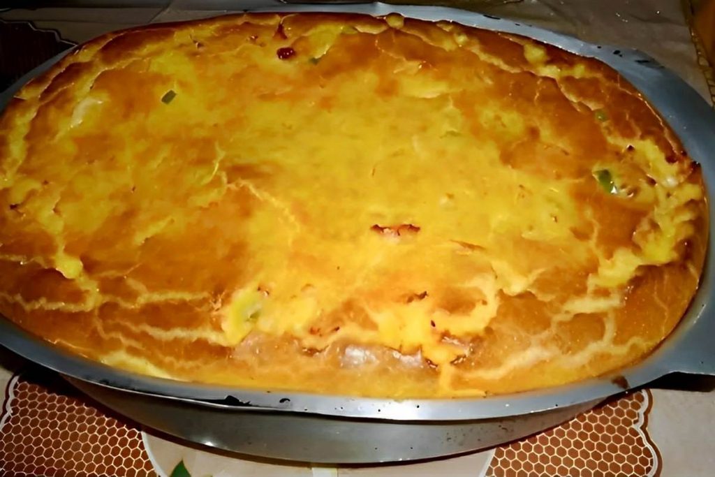 Empadão de liquidificador é muito simples de fazer e seu lanche vai ficar pronto rapidinho