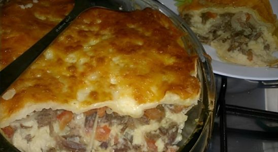 Torta De Mandioca Com Carne Seca