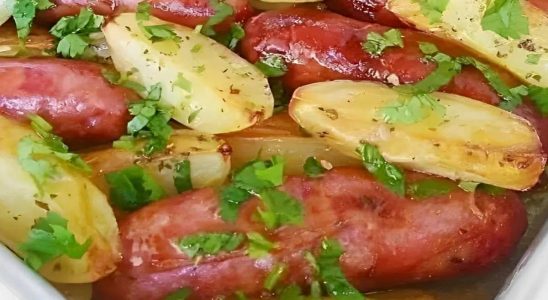 Linguiça Assada Com Batatas