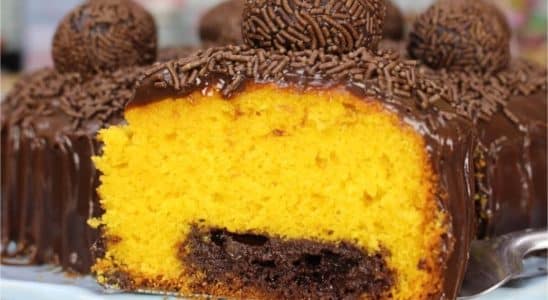 Bolo De Cenoura Com Chocolate