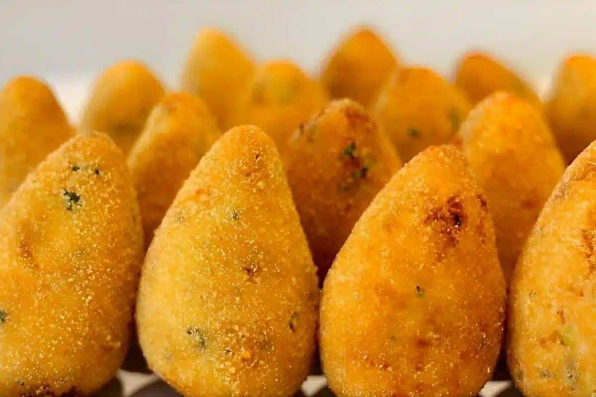 Aprenda A Fazer Uma Coxinha Sem Massa Que Fica Uma Delícia E Não Dá Trabalho De Fazer 3190