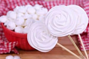 Pirulito de Suspiro: Sucesso Garantido nas Festas de Aniversário