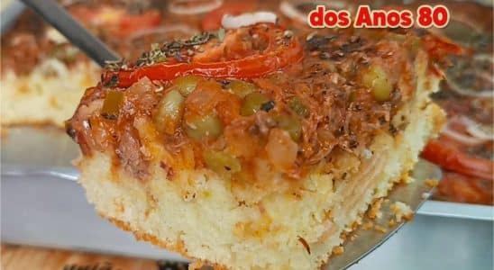 Pizza De Sardinha