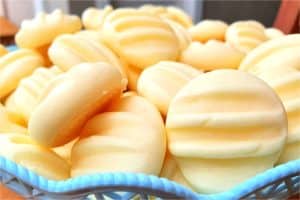 Biscoitinho de Leite Condensado com Toque de Limão