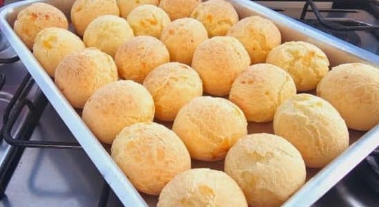 Pão De Queijo Com Polvilho