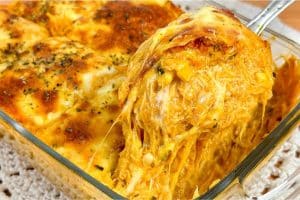 Frango Cremoso Gratinado com Queijo: Um Prato Irresistível para Almoço ou Jantar!