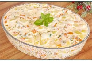 Salada de Maionese: Acompanhamento Cremoso e Perfeito para Todas as Ocasiões