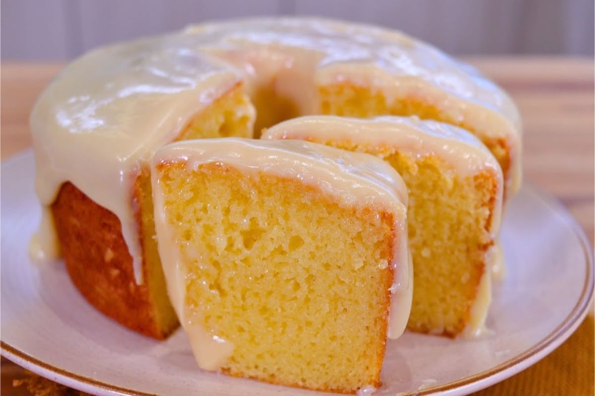 O Bolo de Leite Condensado Mais Fofinho e Saboroso Que Você Já Provou! O Bolo de Leite Condensado Mais Fofinho e Saboroso Que Você Já Provou!