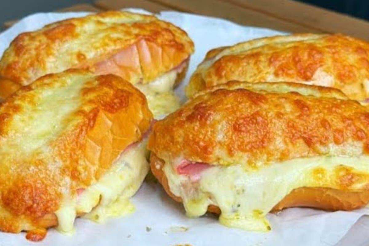 Lanche de pão francês