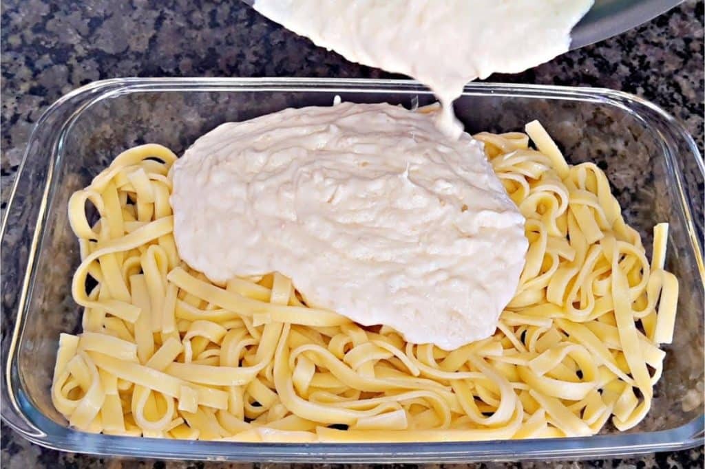 Macarrão Com Molho Branco