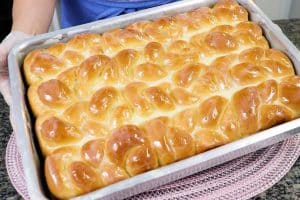 Pão Caseirinho: Uma Delícia Macia e Perfumada Feita em Casa