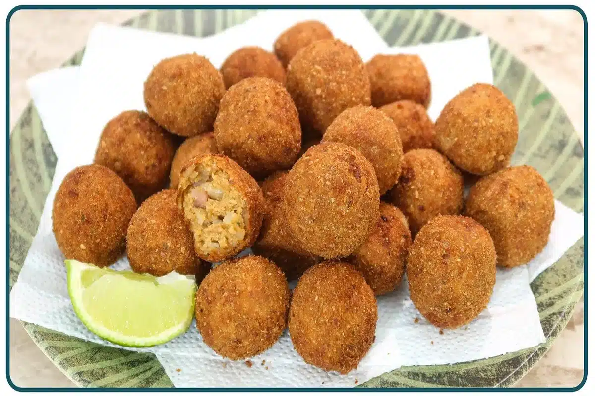 Bolinho De Feijão