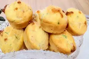 Bolinho Salgado Fácil e Irresistível para Qualquer Ocasião!