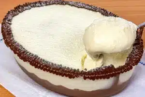 Sobremesa de Leite Ninho com Creme Trufado: Uma Explosão de Sabor e Cremoso Perfeito!