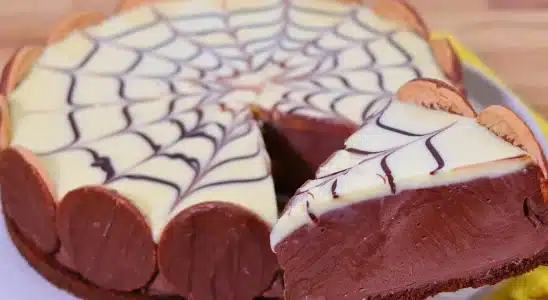 Torta Cremosa De Chocolate