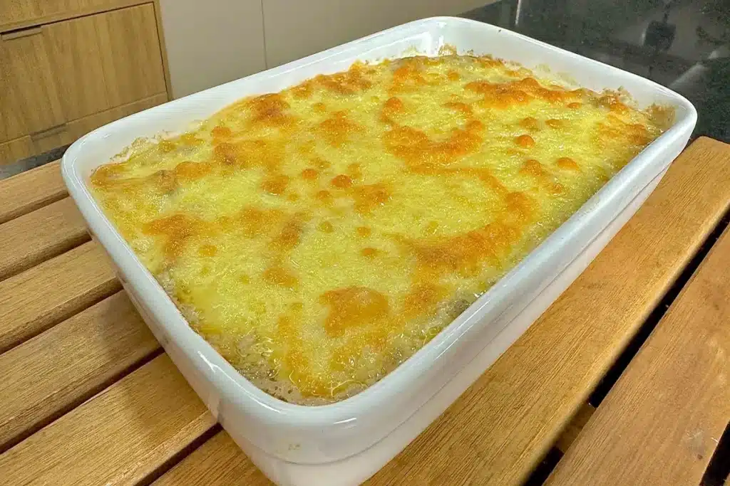 Picadinho de Carne Cremoso Gratinado – Receita Fácil e Saborosa