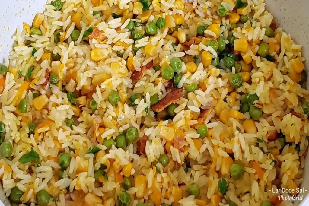 Arroz Colorido: A Receita Colorida e Saborosa que Vai Conquistar Todo Mundo!