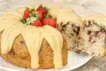 Bolo De Morango