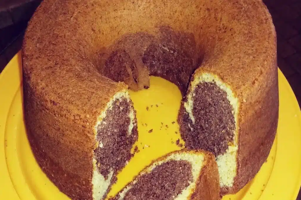 Bolo Mesclado: A Obra-Prima que Vai Encantar Seu Café da Tarde!