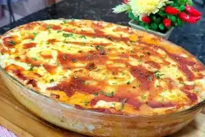 Mandioca recheada irresistível: um prato fácil e delicioso