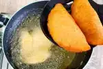 Meia Lua De Presunto E Queijo