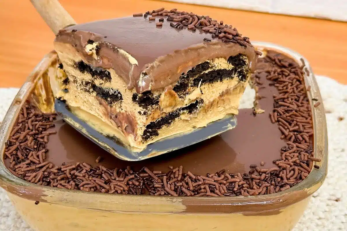 Pavê Cremoso Na Travessa