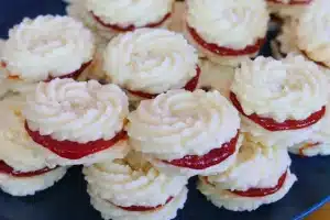 Biscoito amanteigado de goiabada: o doce perfeito para acompanhar o café