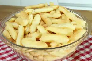 Biscoito de Vento, O Petisco Crocante que Derrete na Boca