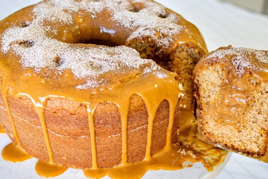 Bolo De Churros Fofinho Com Cobertura Cremosa De Doce De Leite 7 Bolo De Churros