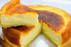 Bolo Mole de Fubá: cremoso, fácil e perfeito para o café da tarde!