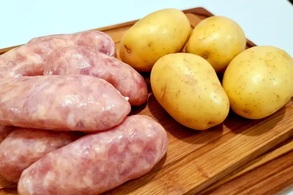 Linguiça com Batata: Uma Receita Simples e Cheia de Sabor