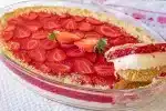 Torta Espelhada De Morango