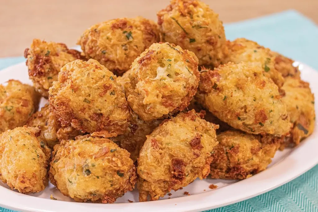 Bolinho De Arroz Com Bacon: Aproveite Sobras E Surpreenda No Lanche Da Tarde 7 Bolinho De Arroz