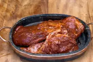 Costelinha com barbecue: suculenta, douradinha e perfeita para impressionar!