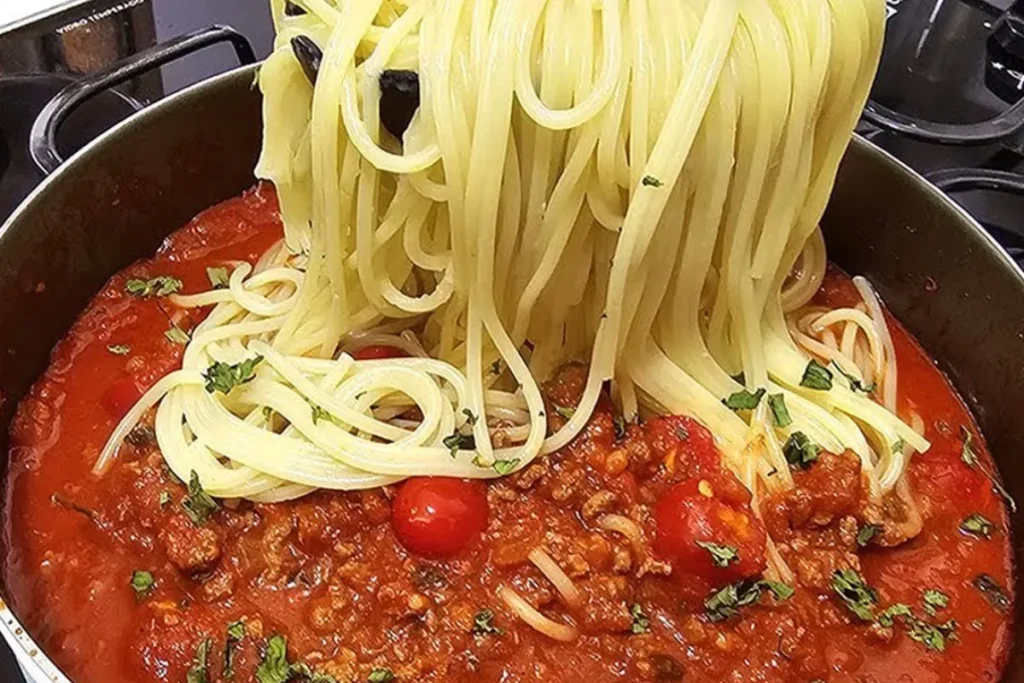Macarrão Com Molho Caseiro: Uma Receita Prática E Cheia De Sabor Para Qualquer Dia Da Semana 7 Macarrão Com Molho Caseiro
