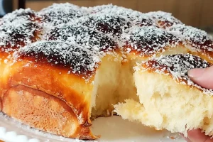 Pão doce perfeito para o lanche: fofinho, simples e com gostinho de padaria