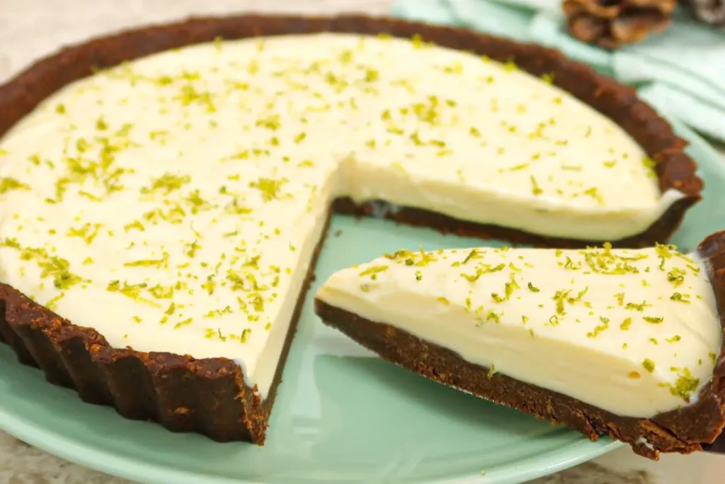 Torta De Limão Com Base De Chocolate: Refrescante, Cremosa E Irresistível 7 Torta De Limão