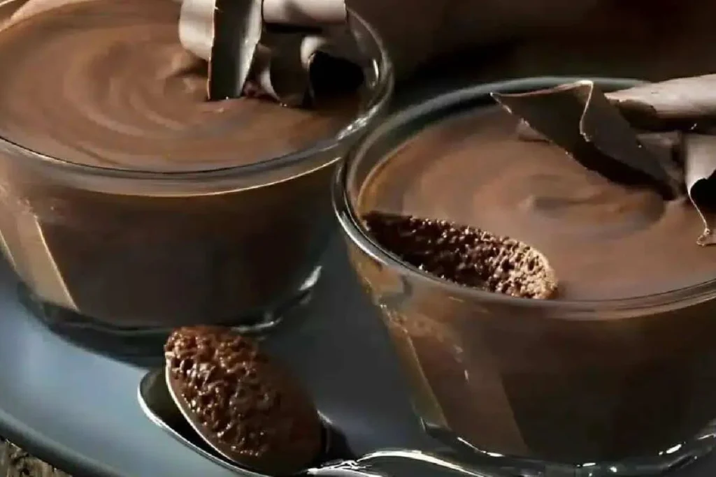 Mousse De Chocolate Cremosa E Areada: A Sobremesa Perfeita Para Qualquer Hora 7 Mousse De Chocolate