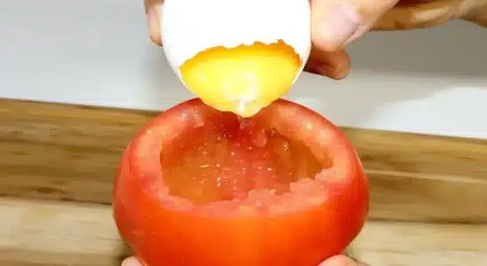 Ovo No Tomate